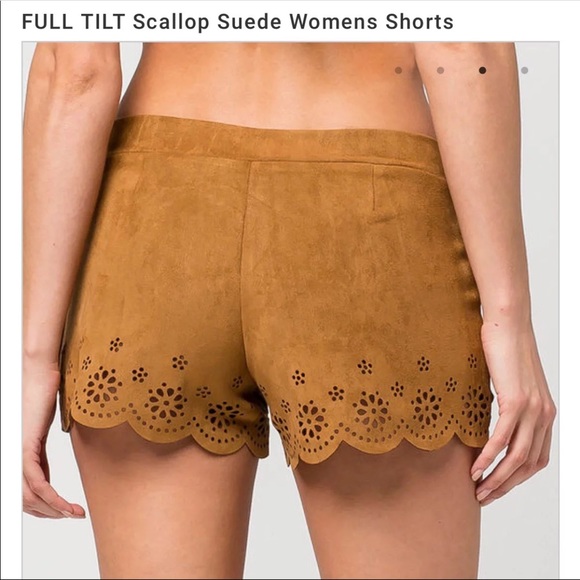 Tillys/Full Tilt Scallop Suede Shorts NWT - Picture 3 of 6